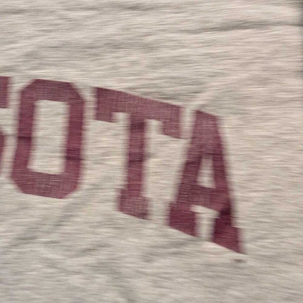Y2K Minnesota University Champion T shirt - Picture 5 of 6